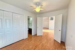 2734 Tiergarten Ln, Charlotte, NC 28210 - Photo 15