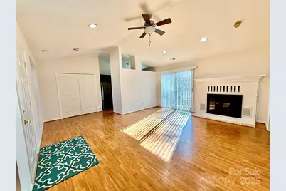 2734 Tiergarten Lane, Charlotte, NC 28210 - Photo 3