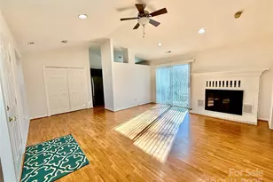 2734 Tiergarten Ln, Charlotte, NC 28210 - Photo 3