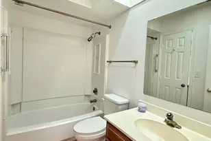 2734 Tiergarten Ln, Charlotte, NC 28210 - Photo 17