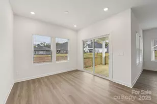 712 Palmer Pendleton Wy, York, SC 29745 - Photo 7