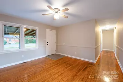 9737 Feldbank Drive, Charlotte, NC 28216 - Photo 5