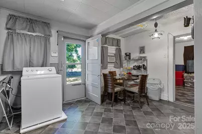 114 Norwood Drive, Charlotte, NC 28208 - Photo 11