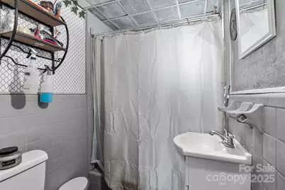 114 Norwood Drive, Charlotte, NC 28208 - Photo 15