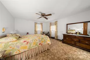 335 Lake Cir Dr, Hendersonville, NC 28792 - Photo 21