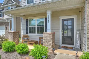 3028 Virginia Trl Ct, Fort Mill, SC 29715 - Photo 3
