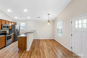 64 Marietta St, Asheville, NC 28803 - Photo 5