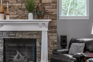 18 E Owl Creek Ln, Fairview, NC 28730 - Photo 7