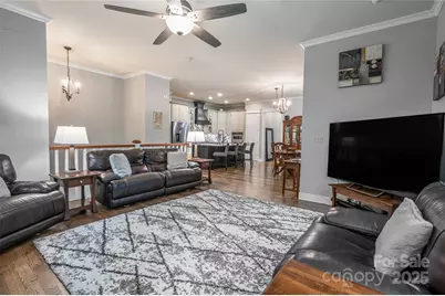 18 E Owl Creek Lane, Fairview, NC 28730 - Photo 9