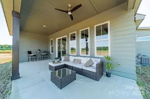 2346 Bridgewater Rd, Rock Hill, SC 29730 - Photo 33