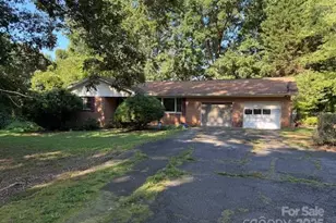 1753 N Nc 16 Hwy, Denver, NC 28037 - Photo 1