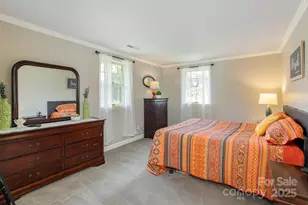 56 Beaumont Dr, Hendersonville, NC 28739 - Photo 21