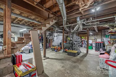 416 Edgewood Drive SW, Lenoir, NC 28645 - Photo 17