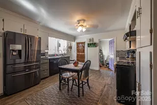 416 Edgewood Dr SW, Lenoir, NC 28645 - Photo 9