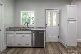 172 Reed St, Canton, NC 28716 - Photo 19