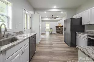 172 Reed St, Canton, NC 28716 - Photo 21