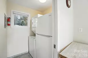 9031 J M Keynes Dr, Charlotte, NC 28262 - Photo 11