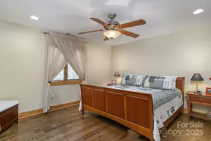 596 N Ridgerunner Rd, Burnsville, NC 28714 - Photo 23