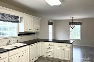 105 Winding Creek Dr, Morganton, NC 28655 - Photo 9