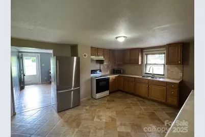 2742 Hwy 268 Highway, Lenoir, NC 28645 - Photo 29