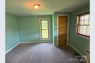 2742 Hwy 268 Highway, Lenoir, NC 28645 - Photo 37