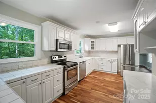 16031 Samoa Ct, Tega Cay, SC 29708 - Photo 17