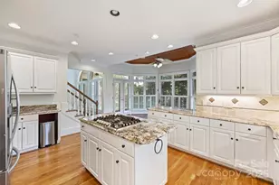 6921 Linkside Ct, Charlotte, NC 28277 - Photo 13