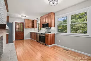 220 Love Ln, Waynesville, NC 28786 - Photo 7