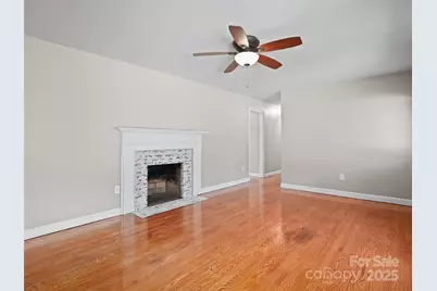 220 Love Lane, Waynesville, NC 28786 - Photo 5