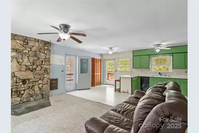 5511 State Hwy 197 S Highway, Burnsville, NC 28714 - Photo 9