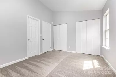 6319 Windsor Gate Lane, Charlotte, NC 28215 - Photo 15