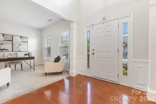 7633 Rathburn Ln, Charlotte, NC 28277 - Photo 15