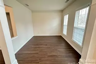 7633 Rathburn Ln, Charlotte, NC 28277 - Photo 3