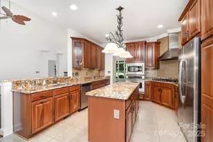 112 Eagle Chase Ln, Troutman, NC 28166 - Photo 9