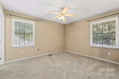 8 English Place, Candler, NC 28715 - Photo 23