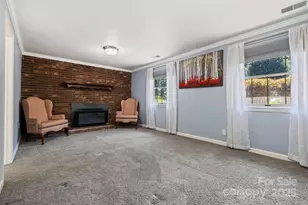 8 English Pl, Candler, NC 28715 - Photo 17