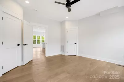 38 Red Laurel Court, Hendersonville, NC 28792 - Photo 19