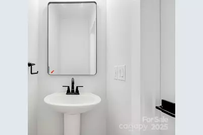 38 Red Laurel Court, Hendersonville, NC 28792 - Photo 17