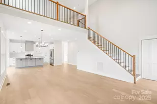 38 Red Laurel Ct, Hendersonville, NC 28792 - Photo 7