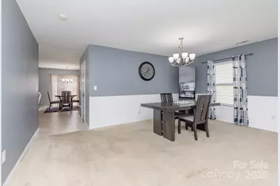 9439 Bayview Parkway, Charlotte, NC 28216 - Photo 7