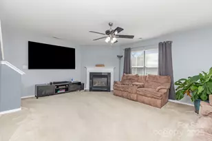 9439 Bayview Pkwy, Charlotte, NC 28216 - Photo 13