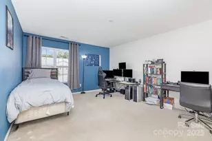 9439 Bayview Pkwy, Charlotte, NC 28216 - Photo 29