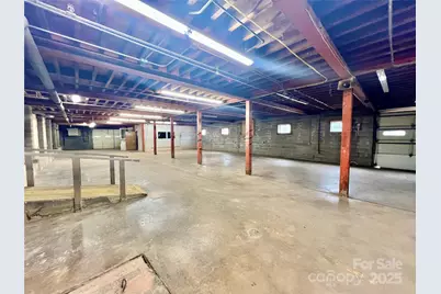 694 N Main Street, Troutman, NC 28166 - Photo 11