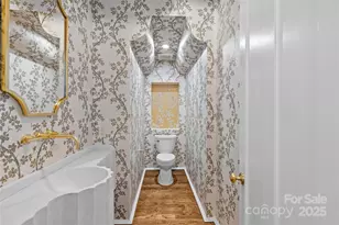 1172 Queens Rd, Charlotte, NC 28207 - Photo 11