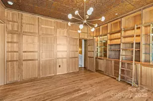 1172 Queens Rd, Charlotte, NC 28207 - Photo 29