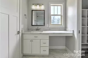 129 Aurora Dr, Asheville, NC 28805 - Photo 11