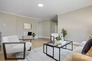 913 W 3rd Ave, Gastonia, NC 28052 - Photo 3