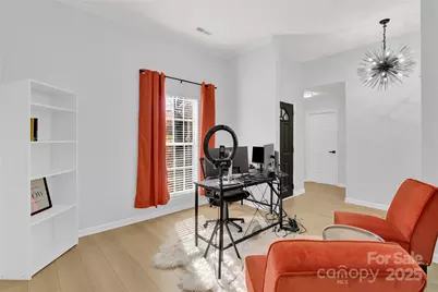 10513 Worsley Lane, Charlotte, NC 28269 - Photo 9