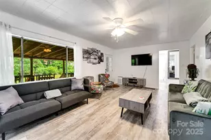 34 Kadie Ln, Topton, NC 28781 - Photo 3