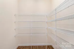 8207 Paw Valley Ln, Charlotte, NC 28214 - Photo 21